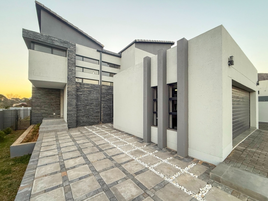 4 Bedroom Property for Sale in Melodie North West